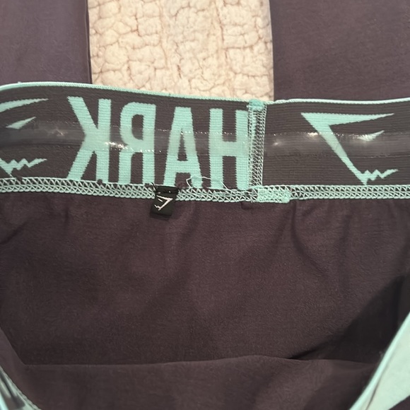 Gymshark crop leggings - Picture 3 of 13